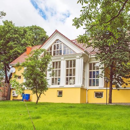 Boutique Hotel Villa P Użhorod Zewnętrze zdjęcie
