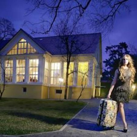 Boutique Hotel Villa P Użhorod Zewnętrze zdjęcie