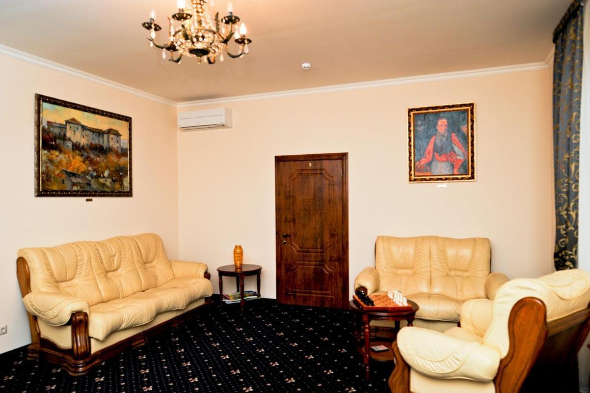 Boutique Hotel Villa P Użhorod Zewnętrze zdjęcie