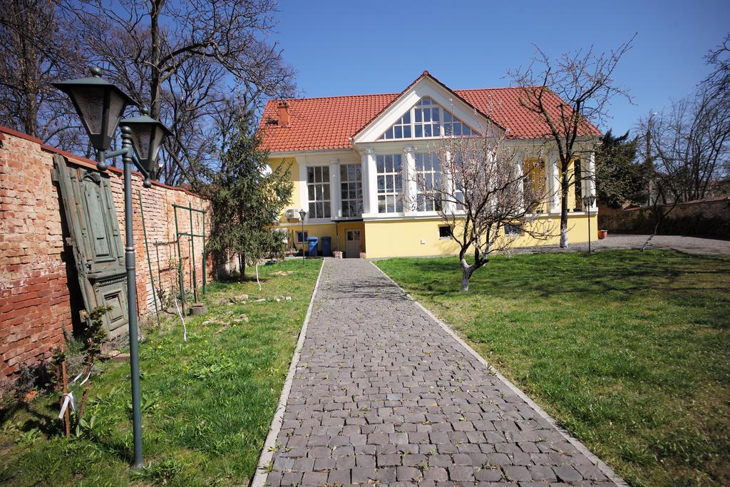 Boutique Hotel Villa P Użhorod Zewnętrze zdjęcie