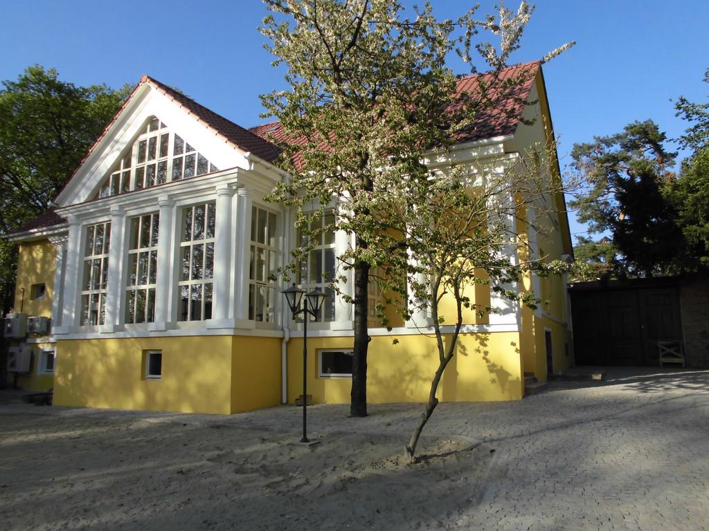 Boutique Hotel Villa P Użhorod Zewnętrze zdjęcie